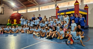 Los campamentos urbanos de verano del IMAS clausuran su primera quincena de actividades con una fiesta