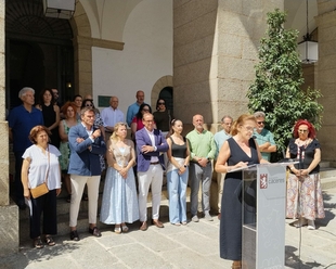 El Centro Cultural Alcazaba ofrece una exposición de mosaicos que recoge 30 años de trayectoria del taller Ex Officina Antea, de Luisa Díaz Liviano